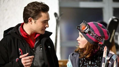 Cô Nàng Trượt Ván - Chalet Girl